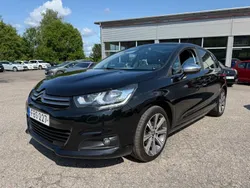 Svart Begagnad 2015 Citroën C4 PureTech Halvkombi | 79 900 kr (Marknadspris)