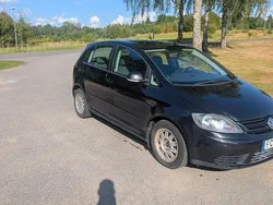 Svart Begagnad 2008 VW Golf Plus Cross Trendline Minibuss | 29 900 kr (Bra pris)
