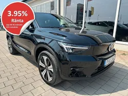 Svart Begagnad 2023 Volvo EC40 Ultimate SUV | 399 000 kr (Marknadspris)