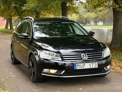 Svart Begagnad 2012 VW Passat Kombi | 39 900 kr (Bra pris)