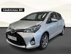 Silver Begagnad 2016 Toyota Yaris Style Halvkombi | 129 500 kr (Marknadspris)