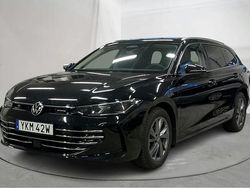 Svart Begagnad 2025 VW Passat Elegance | 420 000 kr