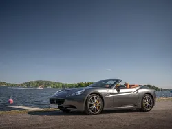 Grå Begagnad 2010 Ferrari California Cab | 1 099 000 kr