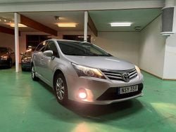 Silver Begagnad 2015 Toyota Avensis Edition Kombi | 89 900 kr (Superpris)