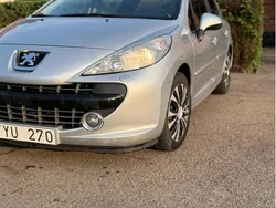 Grå Begagnad 2008 Peugeot 207 Halvkombi | 20 900 kr (Bra pris)