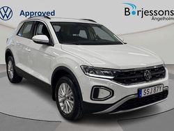 Vit Begagnad 2024 VW T-Roc Life SUV | 314 000 kr (Lite dyr)