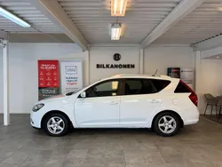 Vit Begagnad 2011 Kia Ceed Sportswagon Kombi | 54 900 kr (Marknadspris)