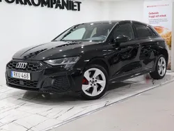 Svart Begagnad 2021 Audi A3 Sportback e-tron S-Line Sedan | 299 900 kr (Marknadspris)