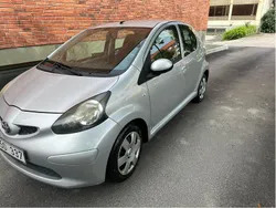 Silver Begagnad 2007 Toyota Aygo Halvkombi | 19 900 kr (Marknadspris)
