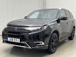 Svart Begagnad 2020 Mitsubishi Outlander SUV | 254 000 kr