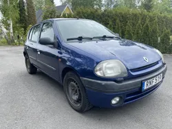 Mörkblå Begagnad 2000 Renault Clio II Halvkombi | 9 900 kr (Bra pris)