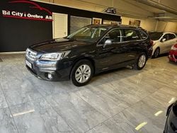 Mörkgrå (grå) Begagnad 2015 Subaru Outback SUV | 139 900 kr (Marknadspris)