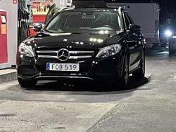 Svart Begagnad 2018 Mercedes C220 Avantgarde Kombi | 195 000 kr (Bra pris)