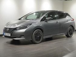 Grå Begagnad 2023 Nissan Leaf 360º Halvkombi | 208 800 kr (Marknadspris)