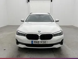 Vit Begagnad 2021 BMW 520 Kombi | 288 000 kr (Marknadspris)