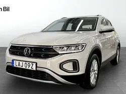 Grå (ascot grey) Begagnad 2022 VW T-Roc SUV | 264 900 kr (Marknadspris)