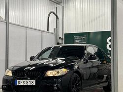 Svart Begagnad 2009 BMW 335 Comfort Edition Sedan | 155 000 kr (Marknadspris)