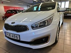 Vit Begagnad 2017 Kia Ceed Halvkombi | 89 900 kr (Marknadspris)