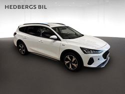 Vit Begagnad 2022 Ford Focus Kombi | 229 800 kr (Lite dyr)