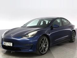 Blå Begagnad 2021 Tesla Model 3 Long Range AWD Sedan | 240 000 kr (Bra pris)