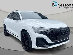 Vit Ny 2025 Audi Q8 S-Line SUV | 1 089 000 kr (Bra pris)
