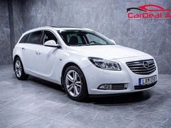 Vit Begagnad 2011 Opel Insignia Cosmo Kombi | 79 800 kr (Marknadspris)