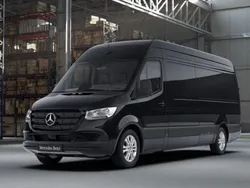 Svart Ny 2025 Mercedes Sprinter Van | 761 250 kr
