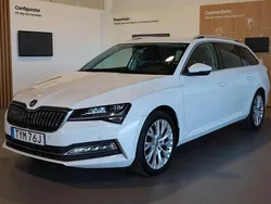 Vit Begagnad 2021 Skoda Superb Style Kombi | 209 800 kr (Bra pris)