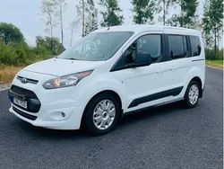 Vit Begagnad 2016 Ford Tourneo Connect Minibuss | 73 900 kr