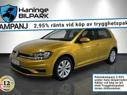 Gul Begagnad 2018 VW Golf VII Halvkombi | 129 900 kr (Bra pris)