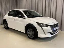 Vit Begagnad 2022 Peugeot e-208 Active Halvkombi | 189 900 kr (Marknadspris)