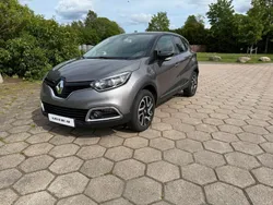 Flerfärgad Begagnad 2017 Renault Captur SUV | 129 800 kr (Marknadspris)