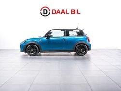 Blå Begagnad 2022 Mini Cooper SE Halvkombi | 199 700 kr (Bra pris)