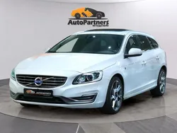 Vit Begagnad 2014 Volvo V60 Ocean Race Kombi | 199 900 kr (Lite dyr)