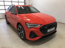 Röd Begagnad 2021 Audi e-tron Sportback S-Line SUV | 599 000 kr (Lite dyr)