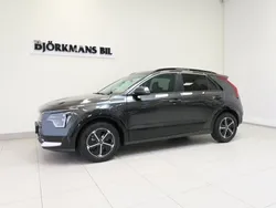 Grå Begagnad 2023 Kia Niro Advance SUV | 456 400 kr