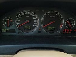 Blå Begagnad 2006 Volvo V70 Kinetic Kombi | 22 500 kr (Marknadspris)