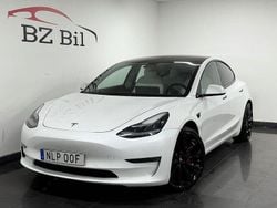 Vit Begagnad 2019 Tesla Model 3 Performance Sedan | 244 900 kr (Marknadspris)