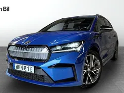 Blå Begagnad 2022 Skoda Enyaq iV SportLine SUV | 459 900 kr (Marknadspris)