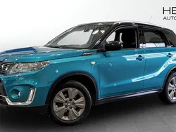 Blå (blue) Begagnad 2022 Suzuki Vitara SUV | 249 900 kr (Marknadspris)