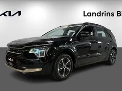 Svart (aurora black pearl metallic) Ny 2024 Kia Niro SUV | 336 614 kr (Superpris)