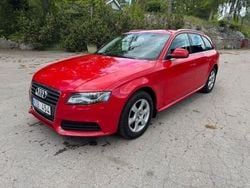 Röd Begagnad 2009 Audi A4 Kombi | 44 900 kr (Marknadspris)
