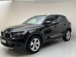 Svart Begagnad 2022 Volvo XC40 Momentum SUV | 329 900 kr (Bra pris)