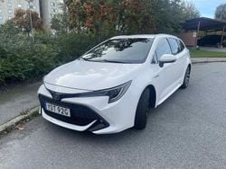 Vit Begagnad 2020 Toyota Corolla Kombi | 230 000 kr (Bra pris)