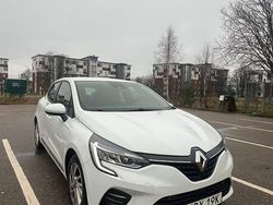 Begagnad 2020 Renault Clio V Halvkombi | 135 000 kr (Bra pris)