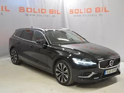 Svart Begagnad 2022 Volvo V60 Core Kombi | 319 000 kr (Marknadspris)