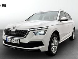 Vit Begagnad 2023 Skoda Kamiq Adventure SUV | 224 900 kr (Marknadspris)