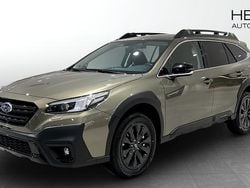 Grön (green) Ny 2025 Subaru Outback SUV | 476 800 kr