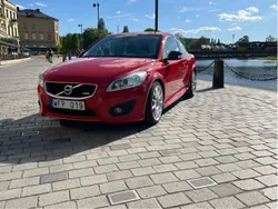 Röd Begagnad 2011 Volvo C30 R-Design Halvkombi | 65 000 kr (Lite dyr)