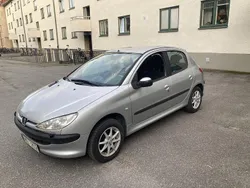 Grå Begagnad 2004 Peugeot 206 Halvkombi | 10 000 kr (Bra pris)